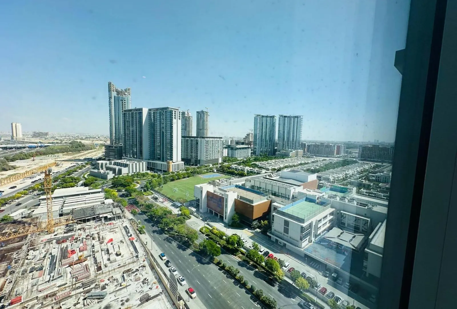Creek Views 1 Bedroom Mins To Downtown In Sobha Creek Vistas Dubai United Arab Emirates